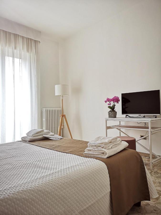 Apartament So Fine - Apulian Flats Bari Zewnętrze zdjęcie